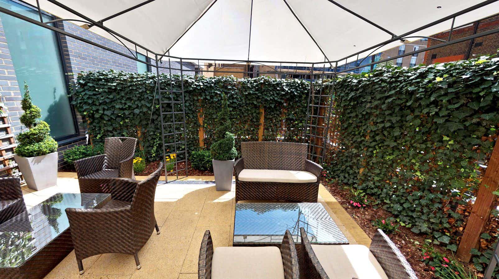 Terrace60, DoubleTree by Hilton London Angel Kings Cross